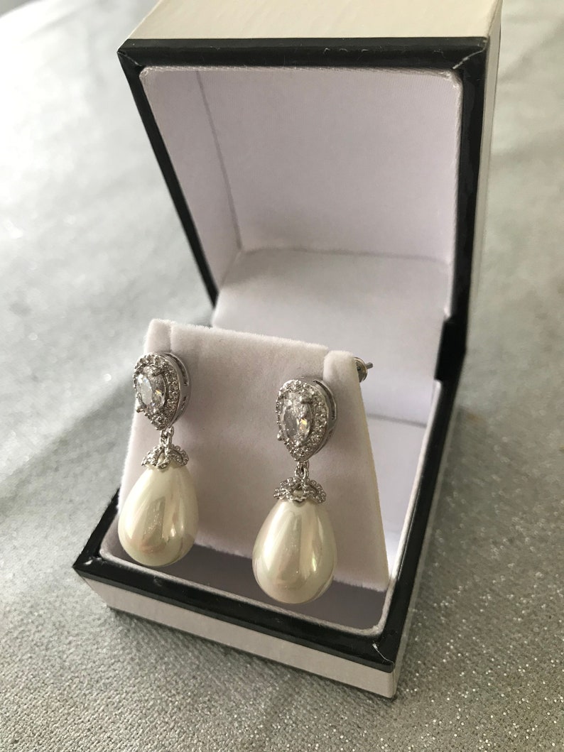 Pearl droplet earrings, Beautiful Glamour Ivory Pearl Earrings, bridal ear rings, prom earrings, bridal accessories, bridal jewellery image 6