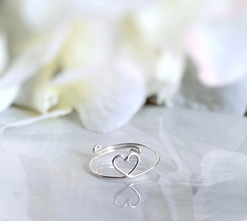 Heart Knuckle Ring,Silver Heart Ring,For her, Simple Everyday, Bridesmaid Jewelry, Unique ring, Little Ring, Dainty, Chic, Modern Minimalist image 4