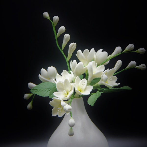 Gumpaste Freesia Filler Spray for Wedding Cake Toppers. White flowers ready made. sugarpaste