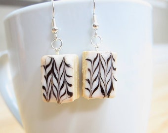 mille feuille french pastry earrings // polymer clay food // miniature food jewelry, cute waitress bakery earring, foodie dessert gift