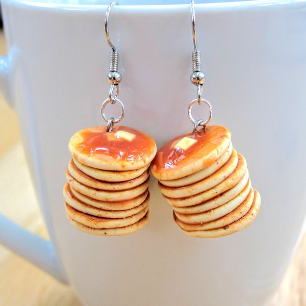 Grande pile de boucles d'oreilles crêpes // nourriture en pâte polymère // boucles d'oreilles pendantes petit-déjeuner gaufres miniatures // cadeau serveuse kawaii pour ado