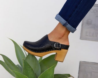 Black leather clogs with pattern mady by Kulikstyle