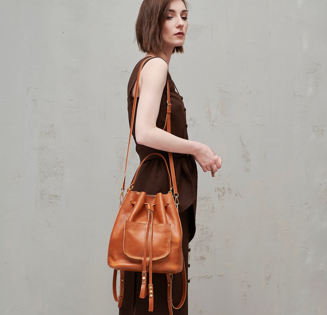 Camel Leather Bucket Bag 3in1 Leather Backpack With Pockets - Etsy