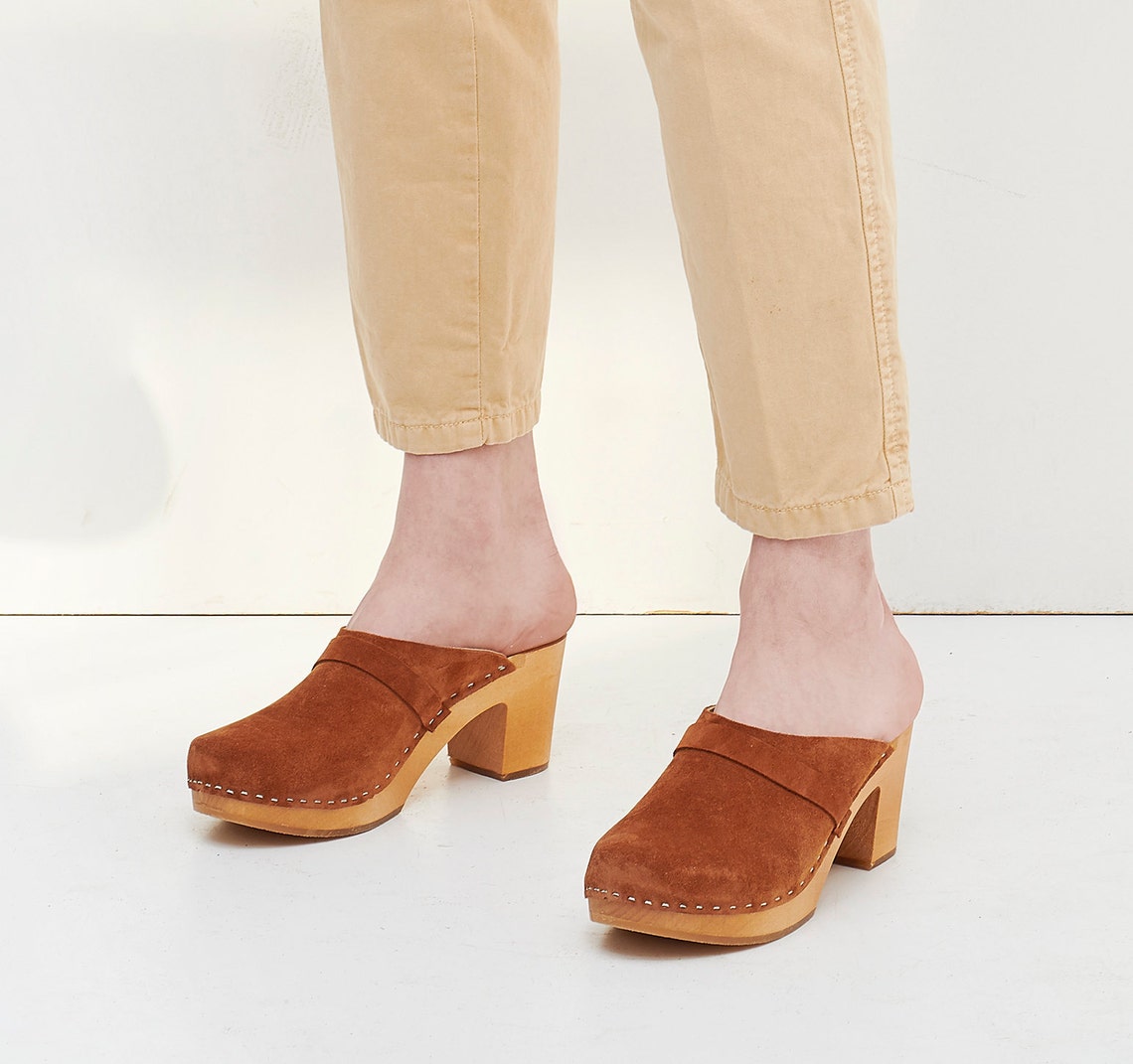 leather sling back clogs