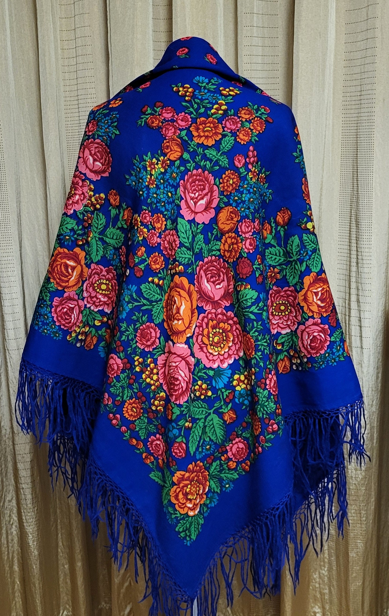 Foulard Flamenco La Señorita - Sciarpa Danza Spagnola Nero Rosso Oro Con Frange, 160x80 Cm, 100% Poliestere - Foto 12