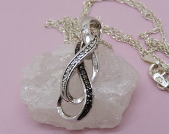 Black and Silver Loops Pendant Necklace