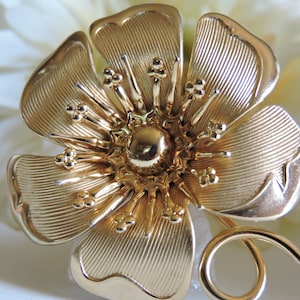 Blume Gold Ton Pin