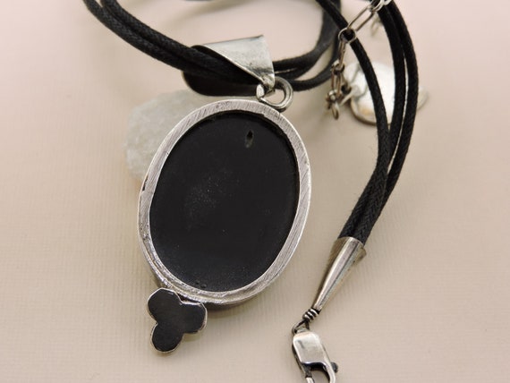 Abalone Shell Pendant Necklace - image 4