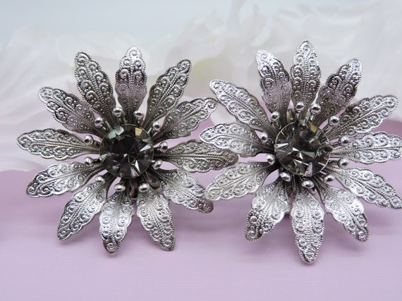 Judy Lee Silver and Gray Flower Clip on Earrings - image 1