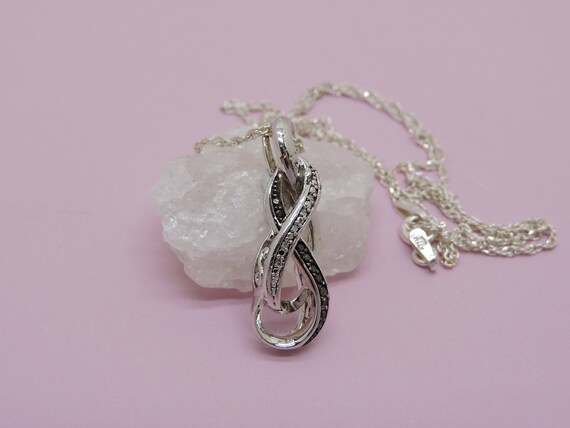 Black and Silver Loops Pendant Necklace - image 3