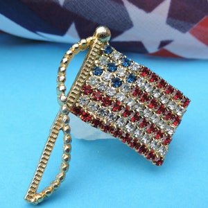 Patriotic Flag Pin USA (A)