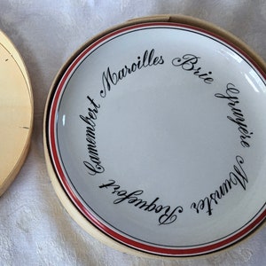 Vintage Boch Belgium fromages cheese plates set of six in original box Anjou very rare