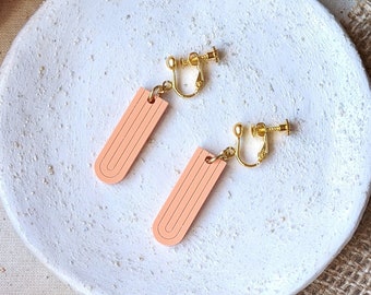 Clip on earrings Art deco peach or mustard teardrop | Geometric earrings | Acrylic earrings | Statement earrings | Gift for her | Dangle