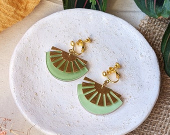 Clip on earrings Art deco Fan Sunburst | Geometric earrings | Acrylic earrings | Statement earrings | Gift for her | Dangle earrings