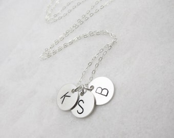 Mothers Initial Necklace, Sterling Silver Initial Discs Personalized Mom Necklace, Childrens Initials Mothers Day Gift