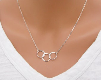 Three Generations Necklace Eternity Circle Necklace Three Circle Necklace Rose Gold 3 Sisters Three Entwined Circles 3 Circle Necklace