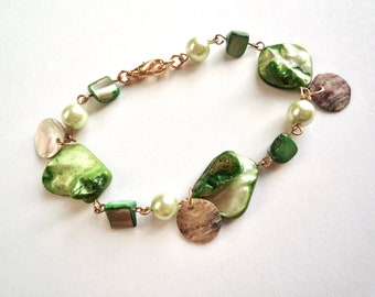 Chunky, green mother of pearl bracelet, 8 inch