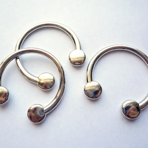 5 large horseshoe shaped barbell charm pendant component or hardware, 35 mm C shaped open ring