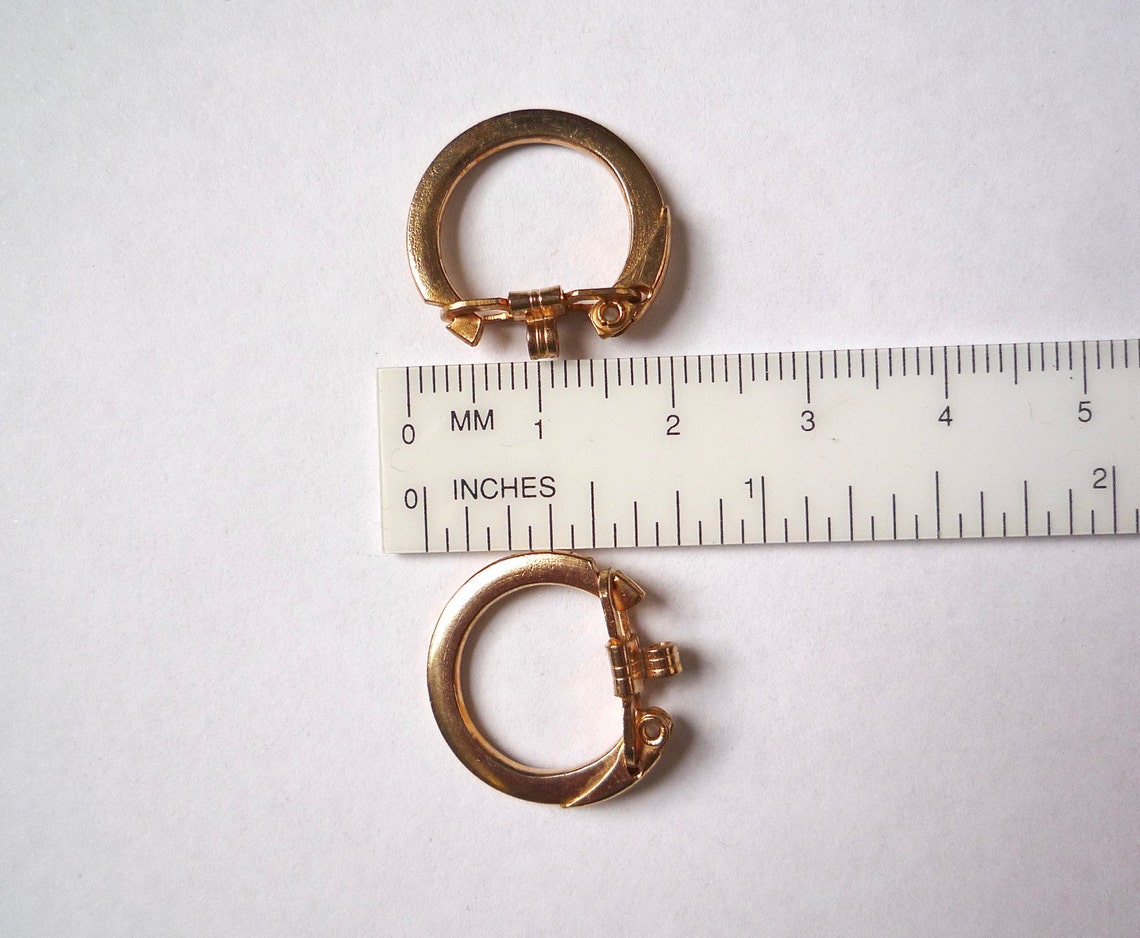 30 Gold Plated Steel Key Chain or Charm Latches D Ring Key Etsy UK