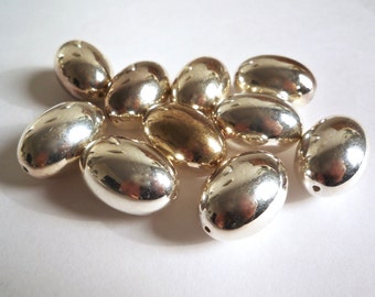 15 large plastic silver plated oval bead, 1 inch oval acrylic beads, 27 x 18 mm oval lucite beads
