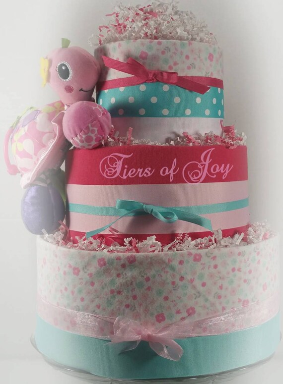 diaper cake with blankets