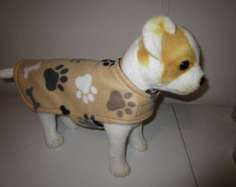 Fleece DOG COAT - Paw Print Tan with Black reverse side. M 30-40 lbs.