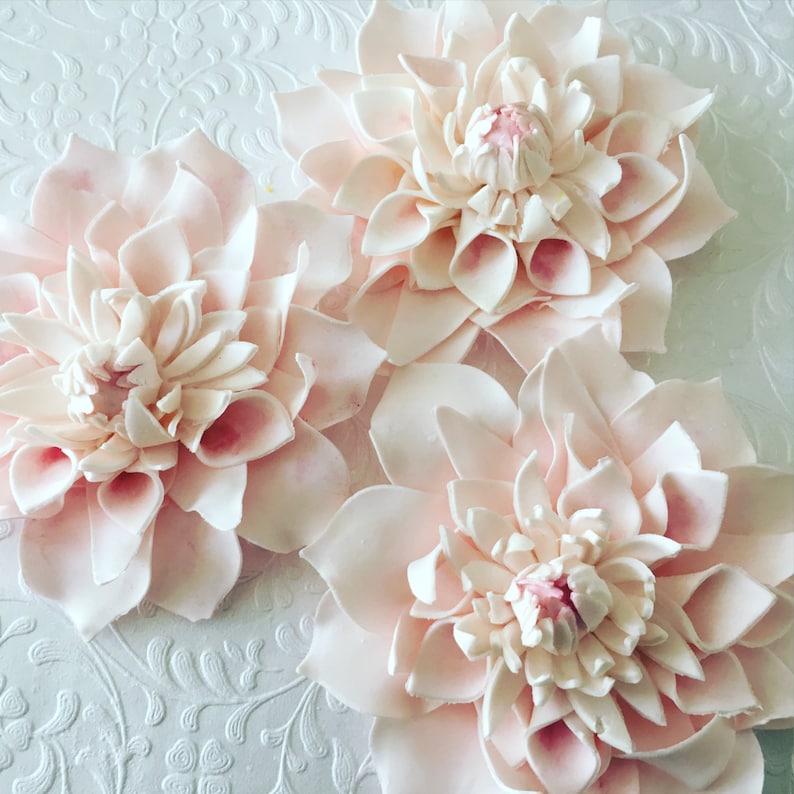 4 Dahlia Fondant Flowers I Fondant Dahlias Gumpaste Flowers Etsy
