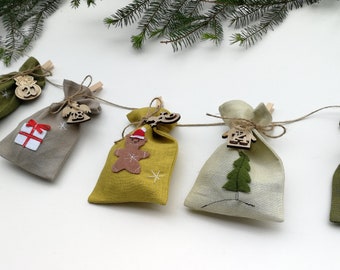 Linen Advent Calendar- Merry Christmas 24 Favor Bags-New Years Gift Packaging for Kids-Winter Decorations Rustic-Holiday Wall Garland Decor