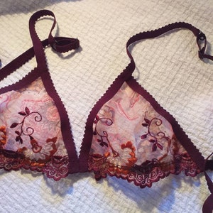 Bra, handmade lace bra, bralette, sexy lingerie, wedding, triangle lace bra