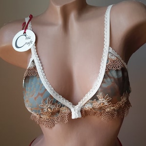 Bra, lace bra, soft lace, triangle bra, gift for her, lingerie, women&#39;s clothing,lace bra maidenform, unlined bra