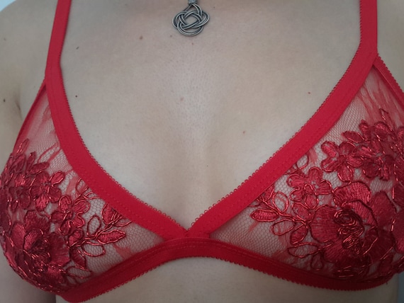 Lace,red Bra,triangle Bra,lingerie, Gift for Her, Xmas Gift, Valentine's  Day Gift, Red Lace Bra, Lace Lingerie, Unlined Bra -  Canada