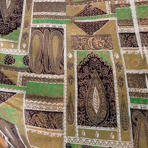 Vintage Avon Converting Co. &quot;Taj Mahal&quot; fabric in excellent condition