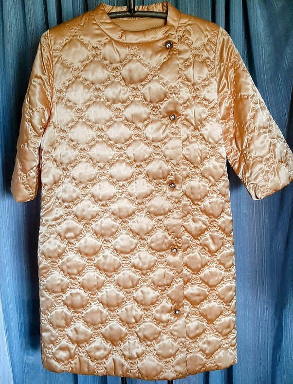 50s-60s yellow gold satiny quilted button up coat,