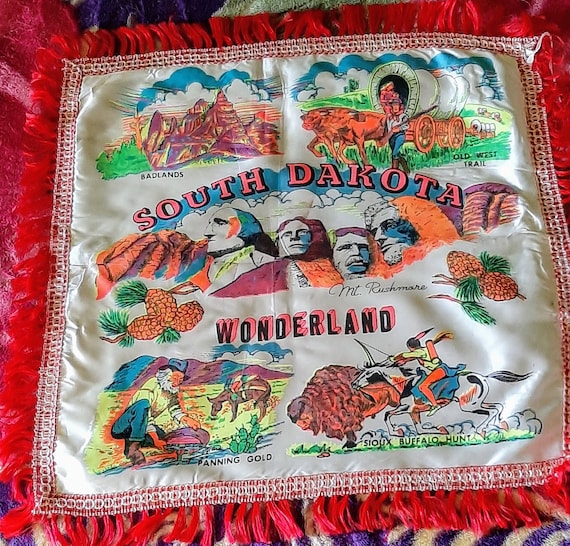 Vintage South Dakota Souvenier Pillow Cover With Red Fring in