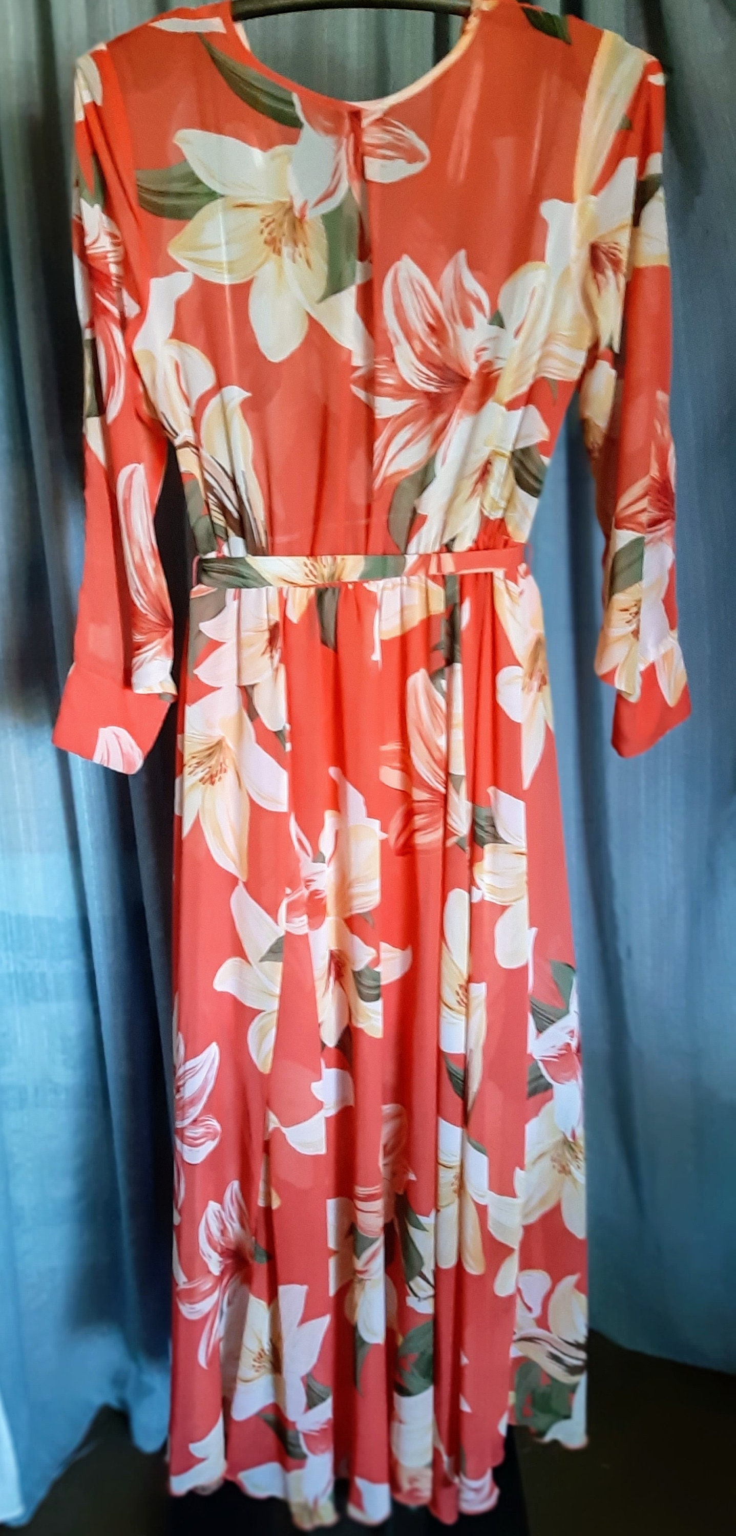 Acka all sheer flower dress（beige） の「Acka.（エーシーケーエー）puffy sheer flower dress