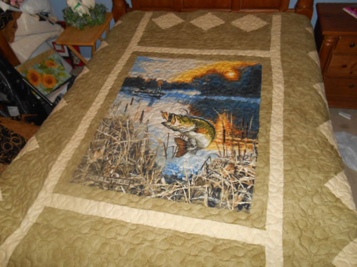 Fish quilts Angler quilts bass fishing quilt queen quilt Etsy
