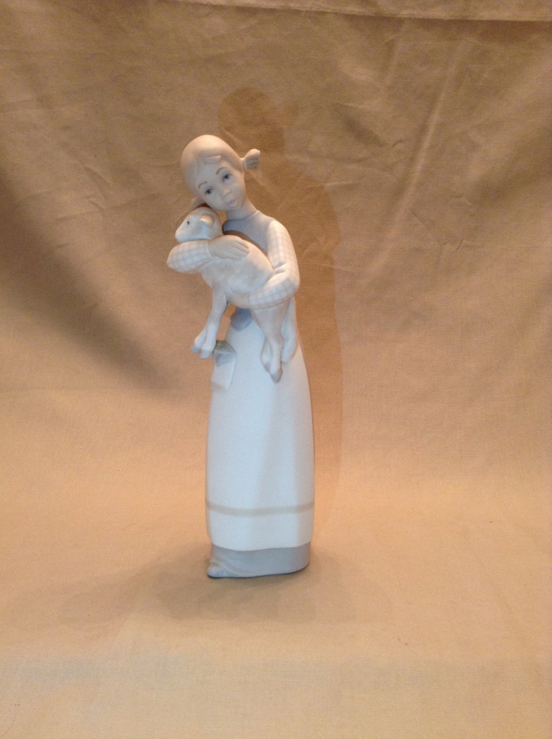 Lladro Porcelain Figurine GIRL WITH LAMB Matte Finish - Etsy