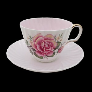 Taza de té vintage con platillo Royal Adderley: Rosa de té rosa floral
