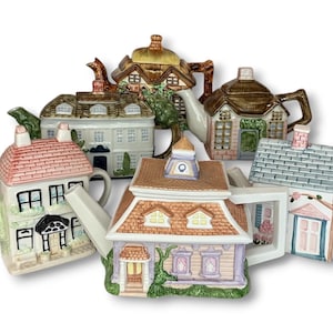 Vintage Cottage House Teapot: England Decor, Tea Party Ware