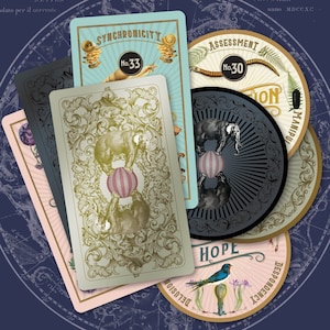 Em estoque: The Two-Penny Oracle de Madam Clara