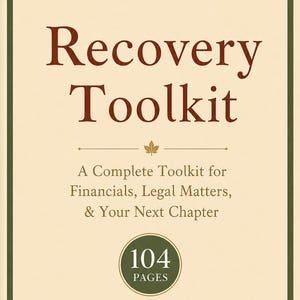 Puede incluir: Una cubierta de libro beige con un borde verde oscuro que presenta el texto Divorce & Separation Recovery Toolkit, A Complete Toolkit for Financials, Legal Matters, & Your Next Chapter, 104 Pages y Created by The Love Hub en marrón.