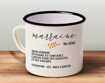 Cadeau marraine sur mug émaillé rétro en métal - annonce de grossesse ou idée cadeau Noel marraine définition - parrain