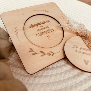 Solicitud de madrina - Regalo de anuncio de embarazo de bebé - anuncio de embarazo - anuncio de embarazo - mensaje sorpresa en tarjeta de madera para descubrir