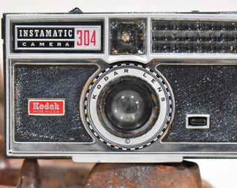 Appareil photo vintage Kodak Instamatic 304 - Film 126 - Non testé, Objet de décoration/Remis à neuf