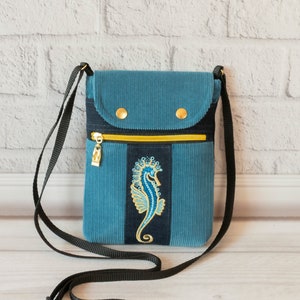 IPhone bag for Women, Cell phone Crossbody purse with three pockets