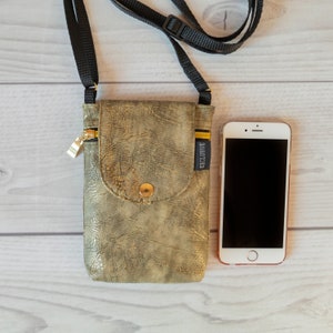 Green Cell phone Crossbody purse, Small Iphone bag for Women