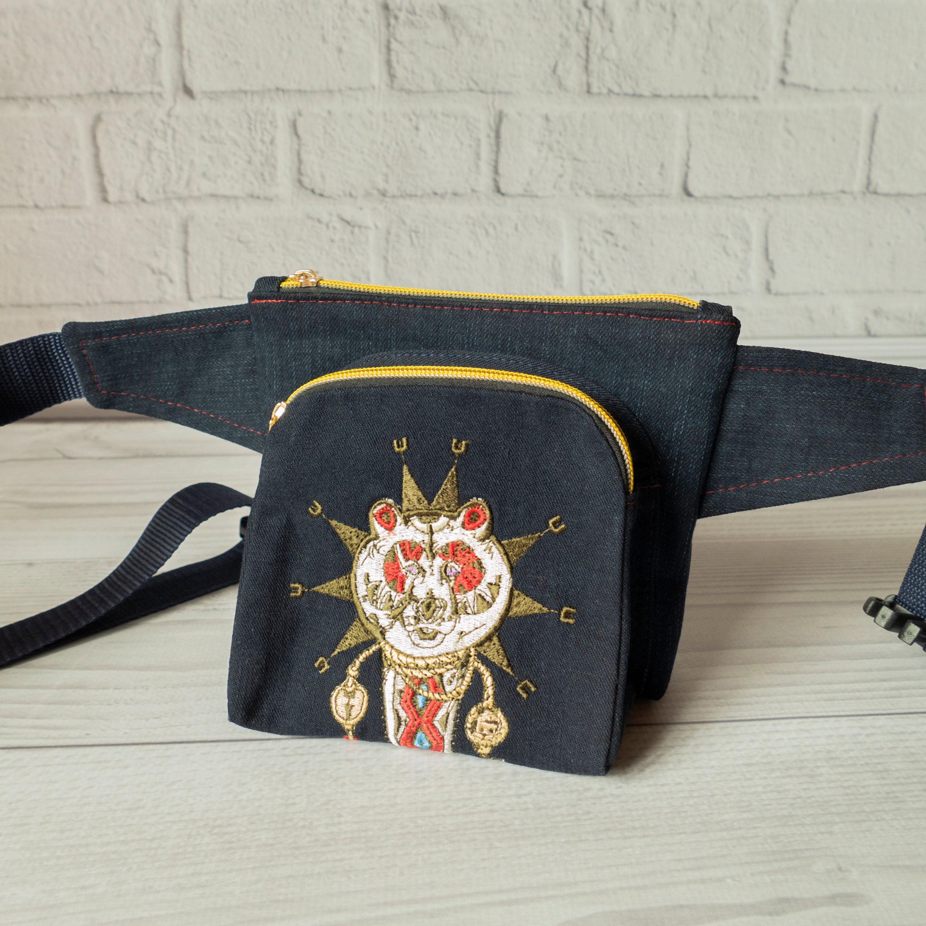 designer fanny pack womens designer fanny pack womens