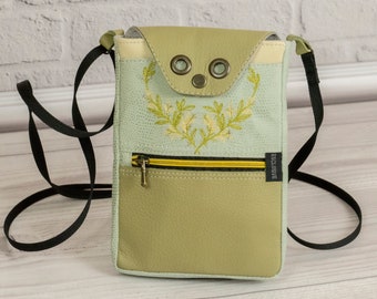 Small crossbody cell phone bag for Women with three-compartment, Turquoise Faux Suede Snake / Green Leather purse