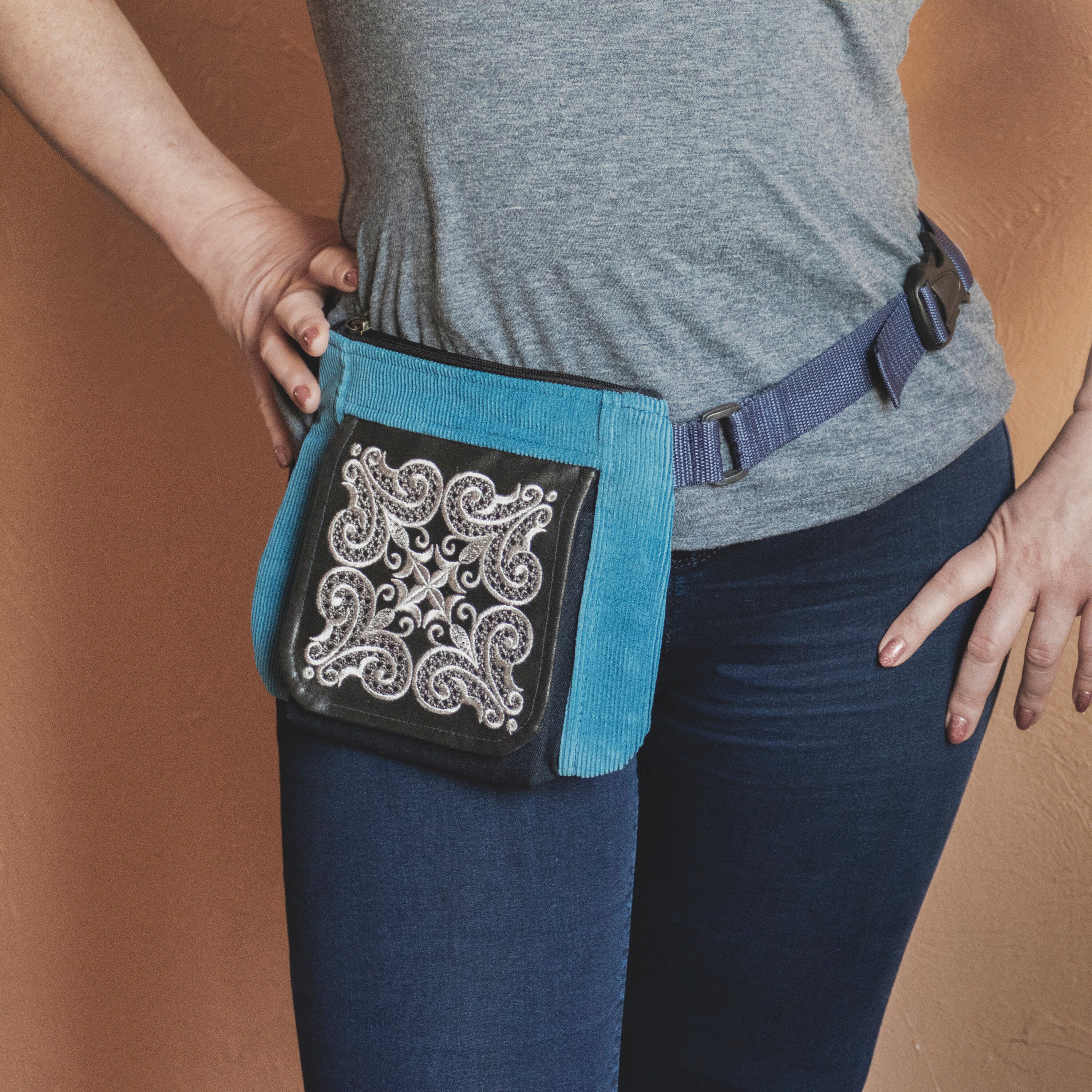 designer fanny pack womens designer fanny pack womens