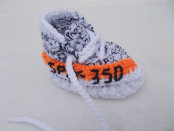 yeezy boost baby shoes